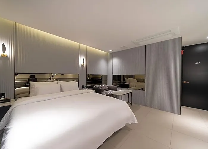 Otel Yongin Stay25 2*